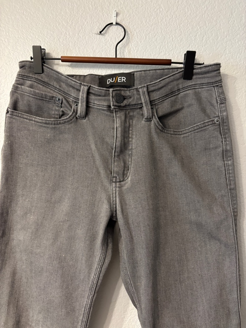 DU/ER L2X Slim Fit Jeans in Charcoal Gray